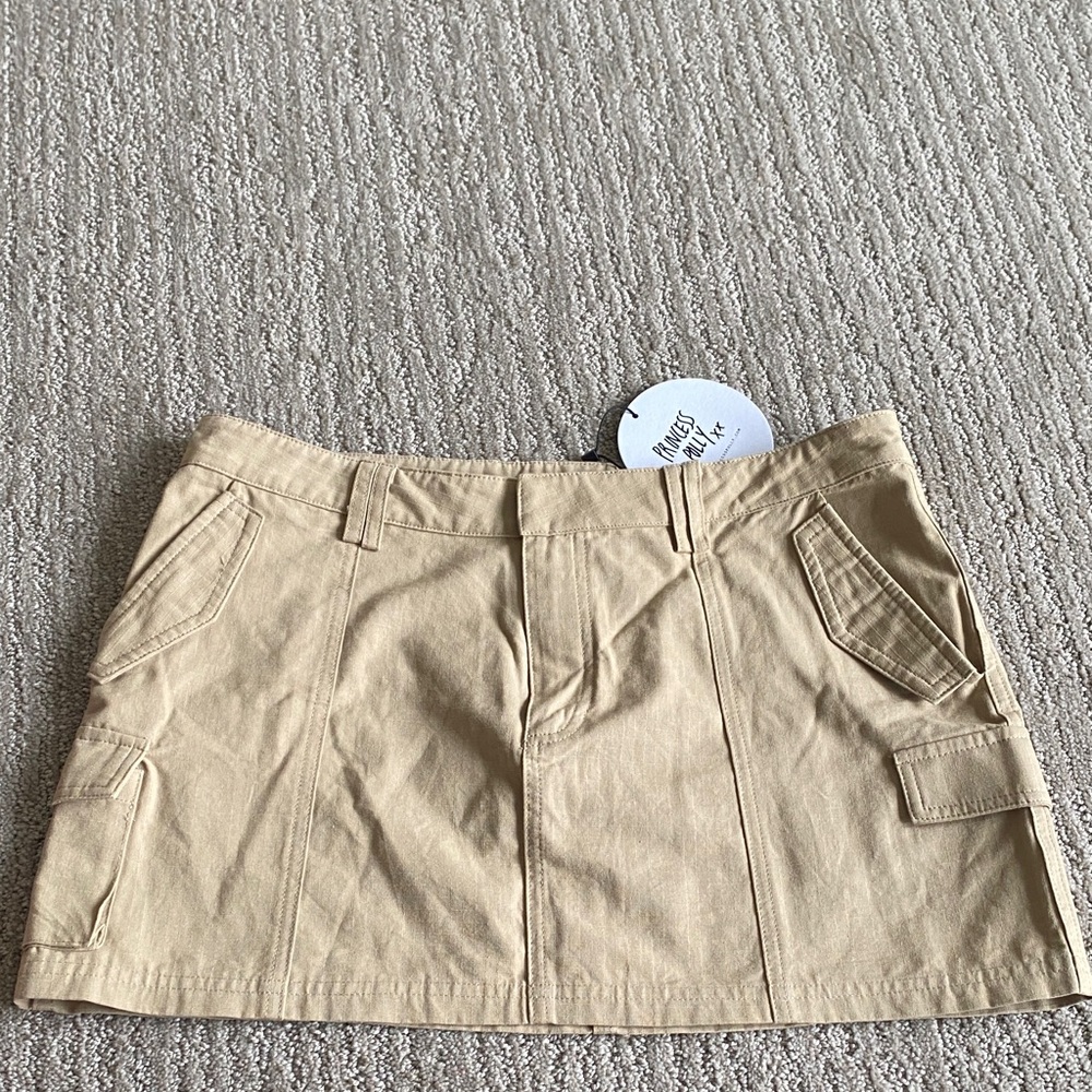 Princess Polly Destiny Mini Skirt Taupe size 6 NWT